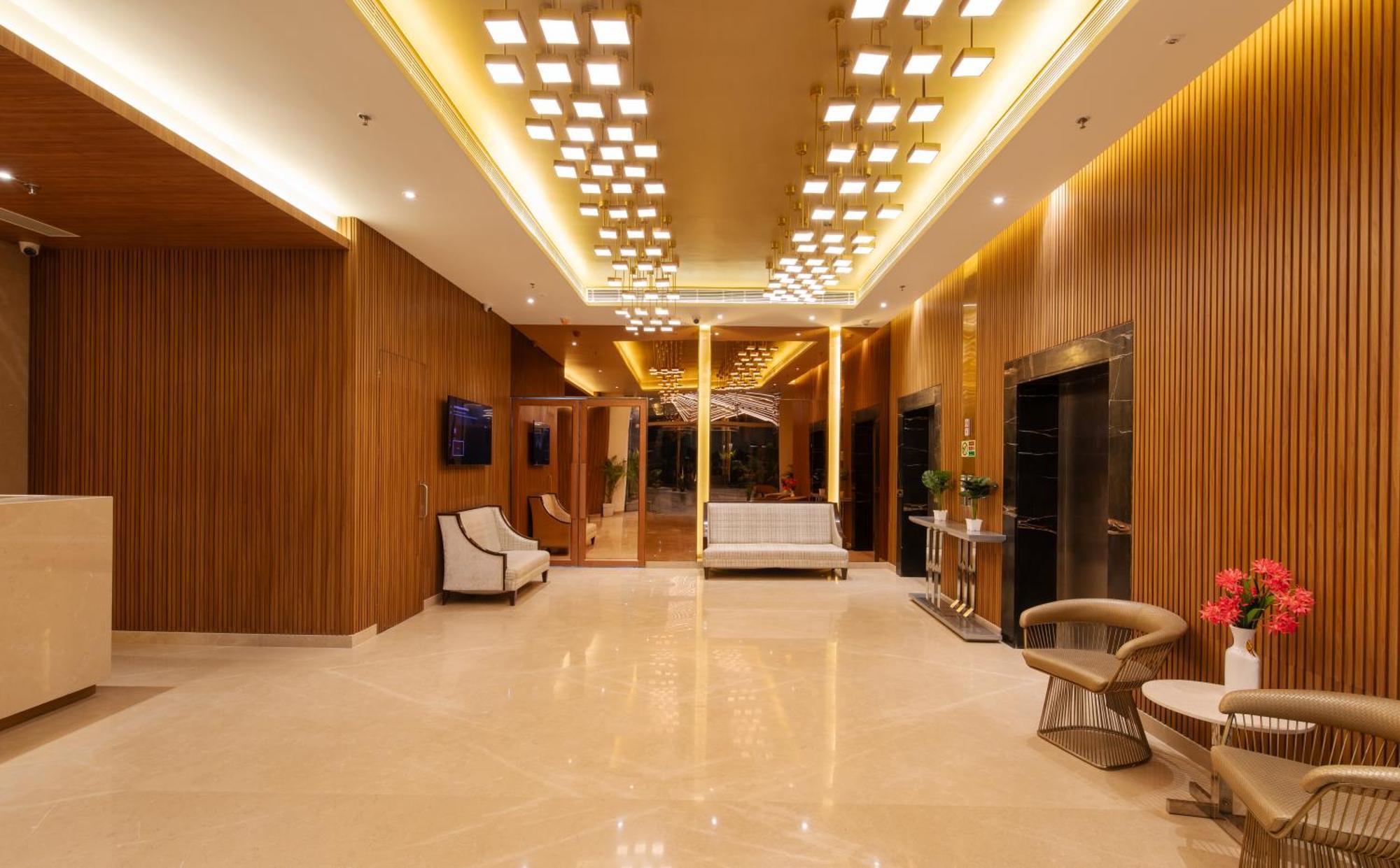 Hometel Alambagh Lucknow - A Sarovar Hotel 외부 사진