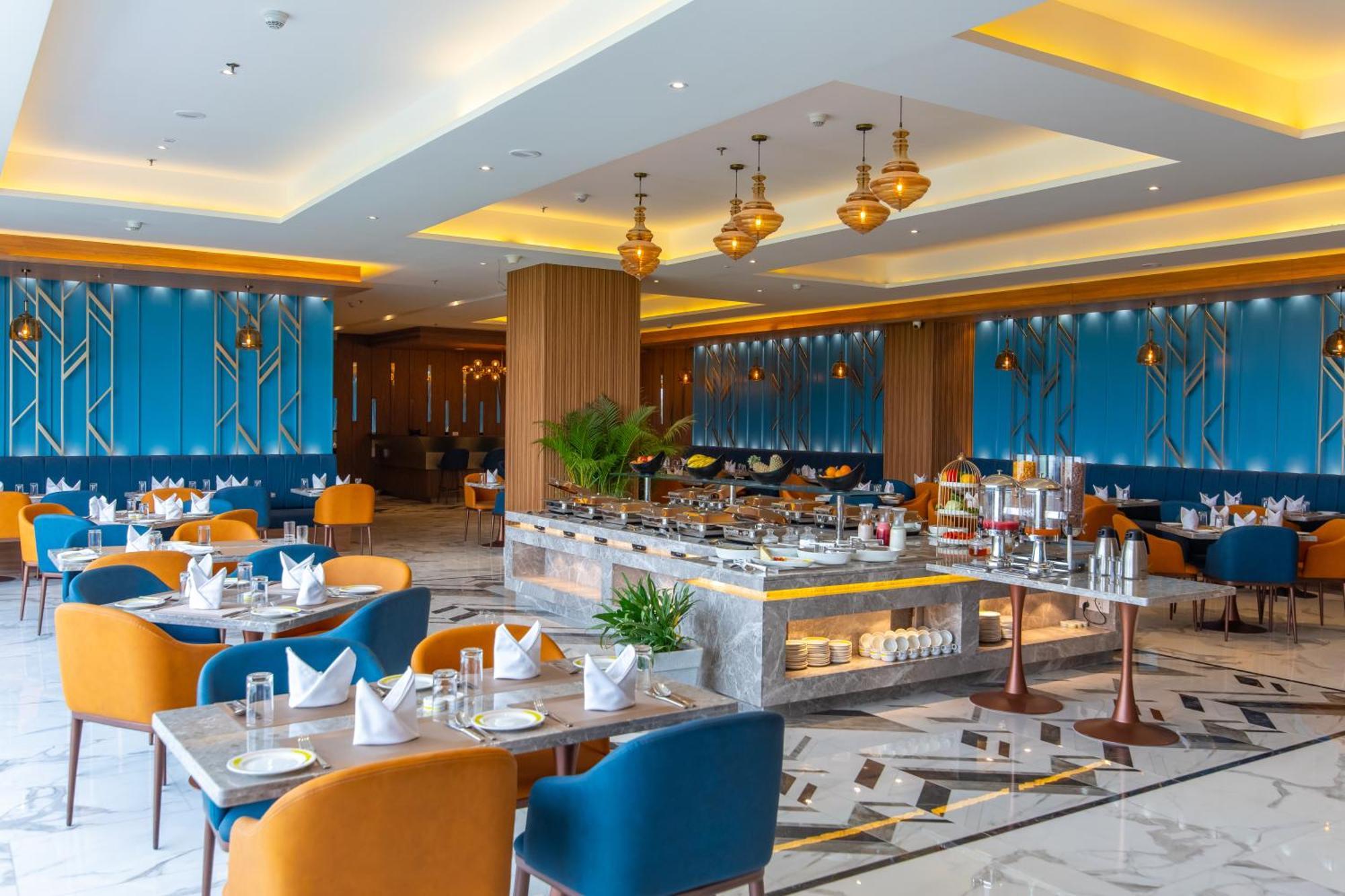 Hometel Alambagh Lucknow - A Sarovar Hotel 외부 사진